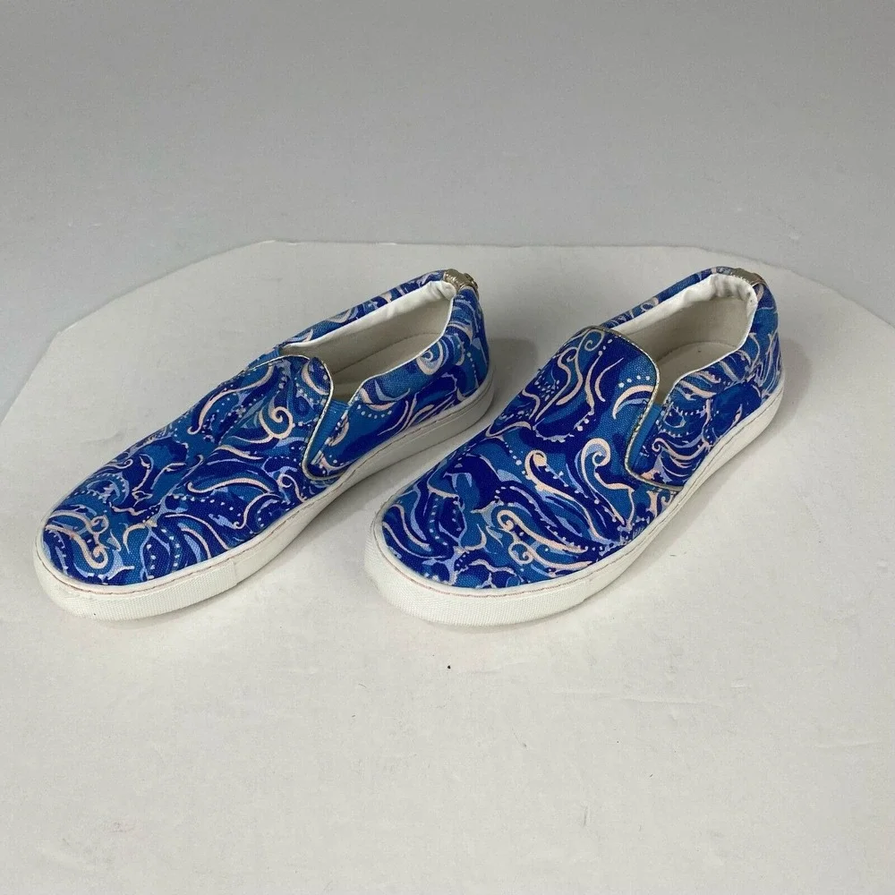 Lilly Pulitzer Women Size 6 Julie Blue Paisley Print Slip On Canvas Shoes